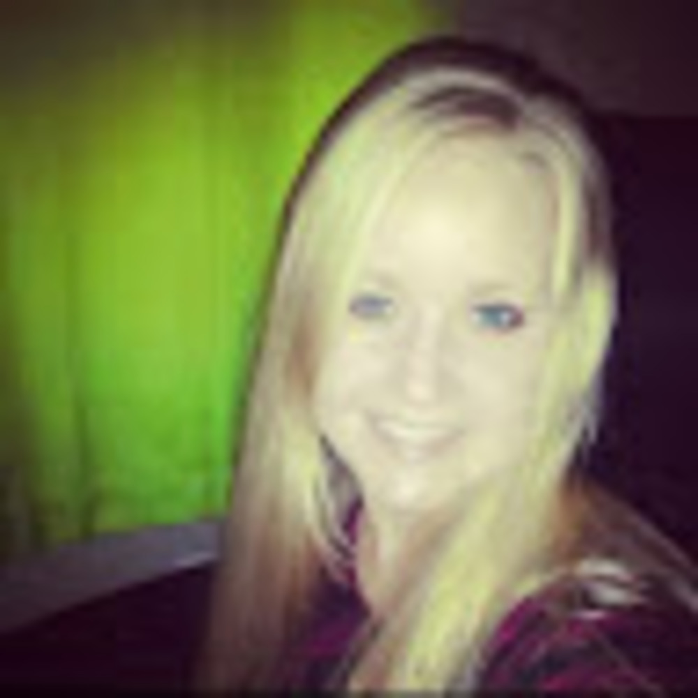 Meet your Posher, Carolyn